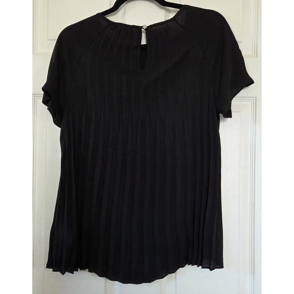 MICHAEL MICHAEL KORS Black Short Sleeve Pleated Top Women's Size 8 NWT